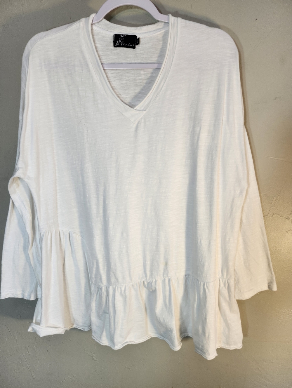 Fenini Lightweight White V-Neck Ruffle-Hem Tunic